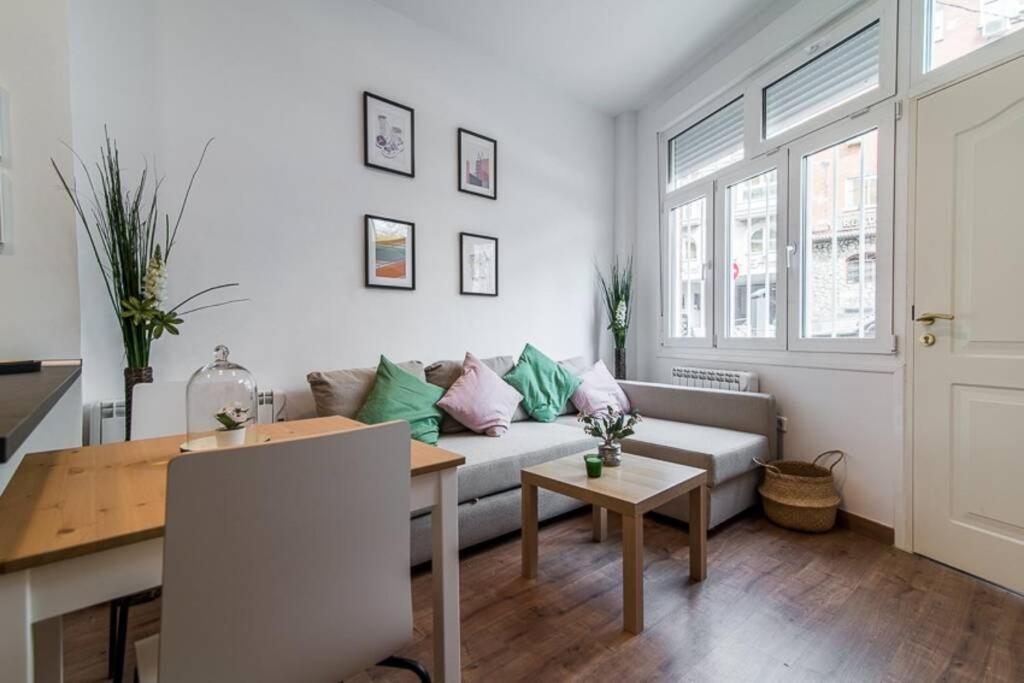 Apartamento #15pin-2 De Un Plaza Castilla Madri